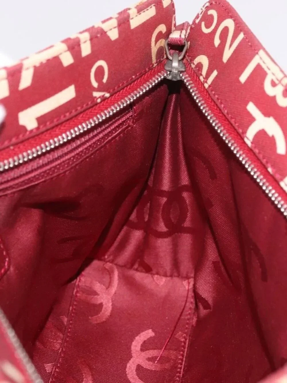 CHANEL Bysy Line Pouch Canvas Red Silver CC Auth 188217